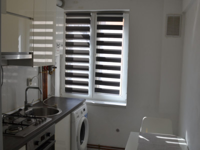 Apartament 2 cemere de inchiriat zona centrala Ramnicu Valcea
