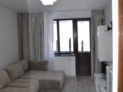 Apartament 2 camere de vanzare zona Ostroveni Valcea
