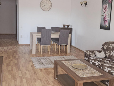 Apartament 3 camere de vanzare zona Ostroveni Valcea