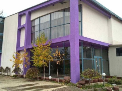 Clădire modernă de închiriat evenimente, clinică, logistică – Zona Nord