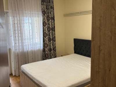 Apartament cu 2 camere de vanzare strada Matei Basarab, Ramnicu Valcea