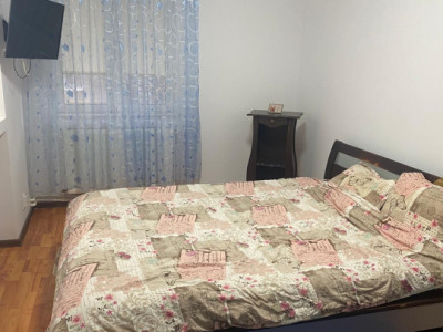 Apartament cu 2 camere de inchiriat zona Traian, Ramnicu Valcea