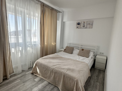 Apartamemt decomandat 2 camere de inchiriat zona centrala 