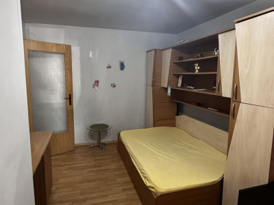 Garsoniera de inchiriat Parter Zona Matei Basarab 