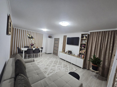 Apartament cu 2 camere etaj 1, zona Ostroveni Ramnicu Valcea
