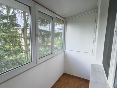Apartament 2 camere de vânzare, zona Traian, Rm Vâlcea