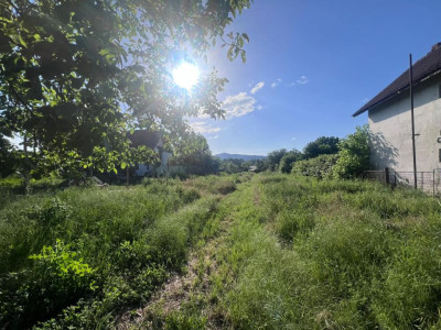 Teren intravilan de vanzare Bujoreni Lazaresti Valcea, 1200 mp, utilitati