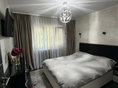 Apartament de vânzare 2 camere, zona Nord, Râmnicu Vâlcea 