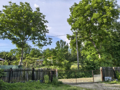 Teren intravilan, aproape de Râmnicu Vâlcea 