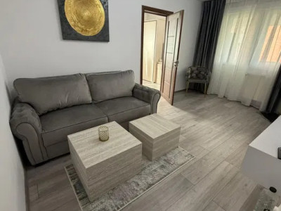 Apartament 2 camere de vanzare Ostroveni Aleea Bradului, renovat complet