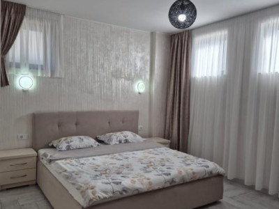 Apartament 3 camere de inchiriat demisol langa maternitate Rm Valcea