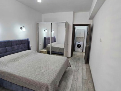 Apartament 2 camere de inchiriat Dem Radulescu Valcea, etaj 1, parcare, decomand