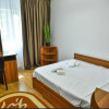 Apartament 3 camere de inchiriat Central Gib Mihaescu Valcea, parter, mobilat imaginea mica 2 Apartament 3 camere de inchiriat Central Gib Mihaescu Valcea, parter, mobilat thumb 2