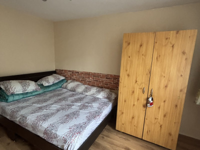 Apartament cu 2 camere de vânzare etaj 2 zona Nord Râmnicu Vâlcea
