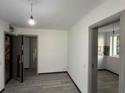 Apartament 2 camere de vanzare Doctor Hacman, parter, renovat complet, 2 bai