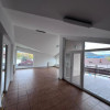 Spatiu comercial de inchiriat | Casa P+1 | 3 garaje | Curte 560 mp | Birouri  thumb 9