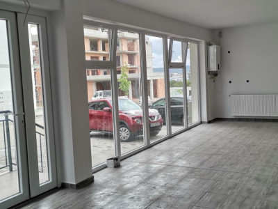 Inchiriere spatiu comercial 47 mp zona Turnisor Str. Ogorului Sibiu